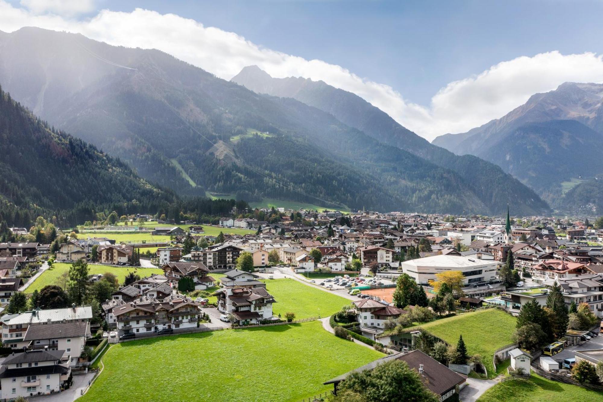 S'Doerfl Chalets Mayrhofen Buitenkant foto