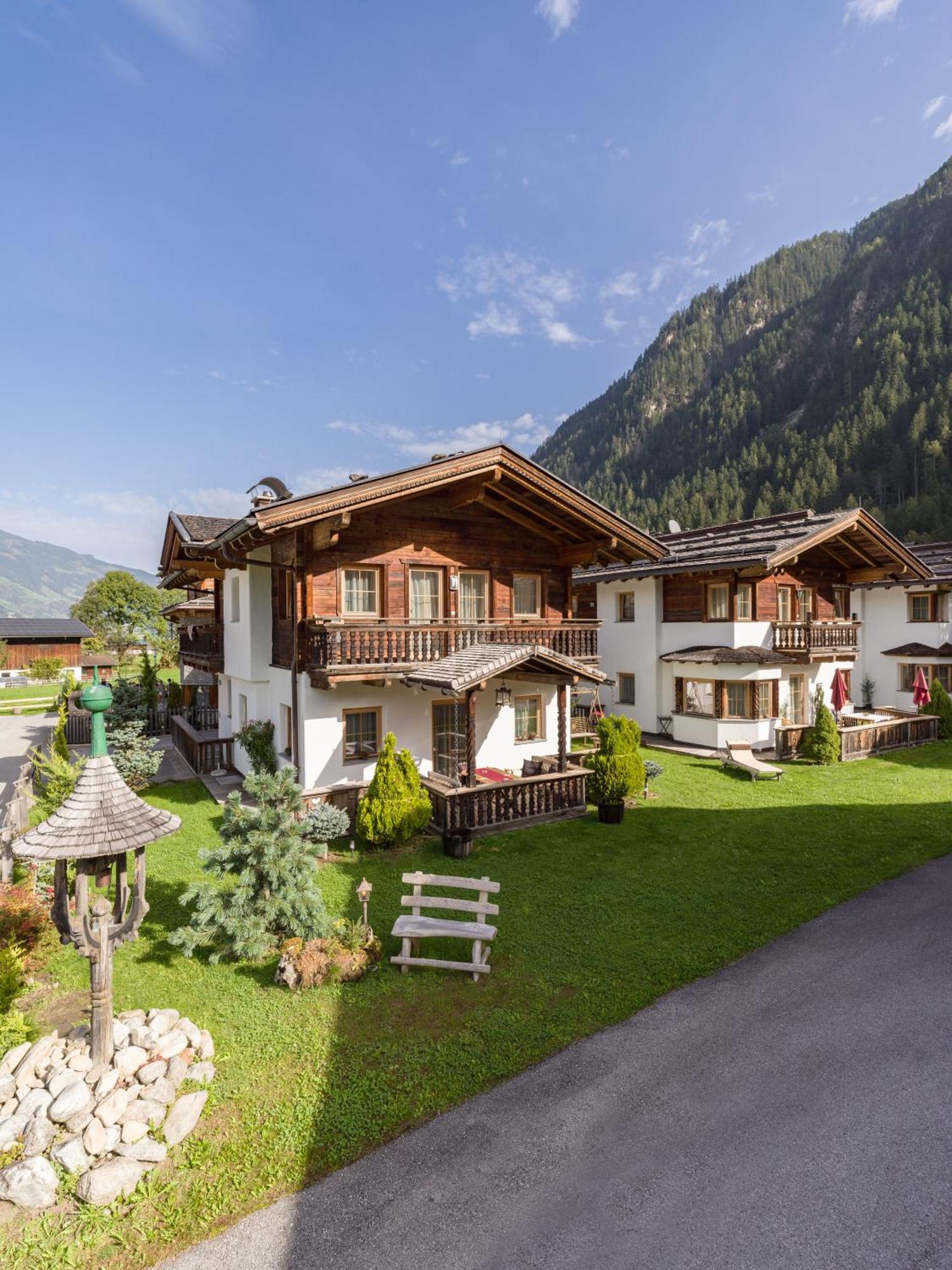 S'Doerfl Chalets Mayrhofen Buitenkant foto