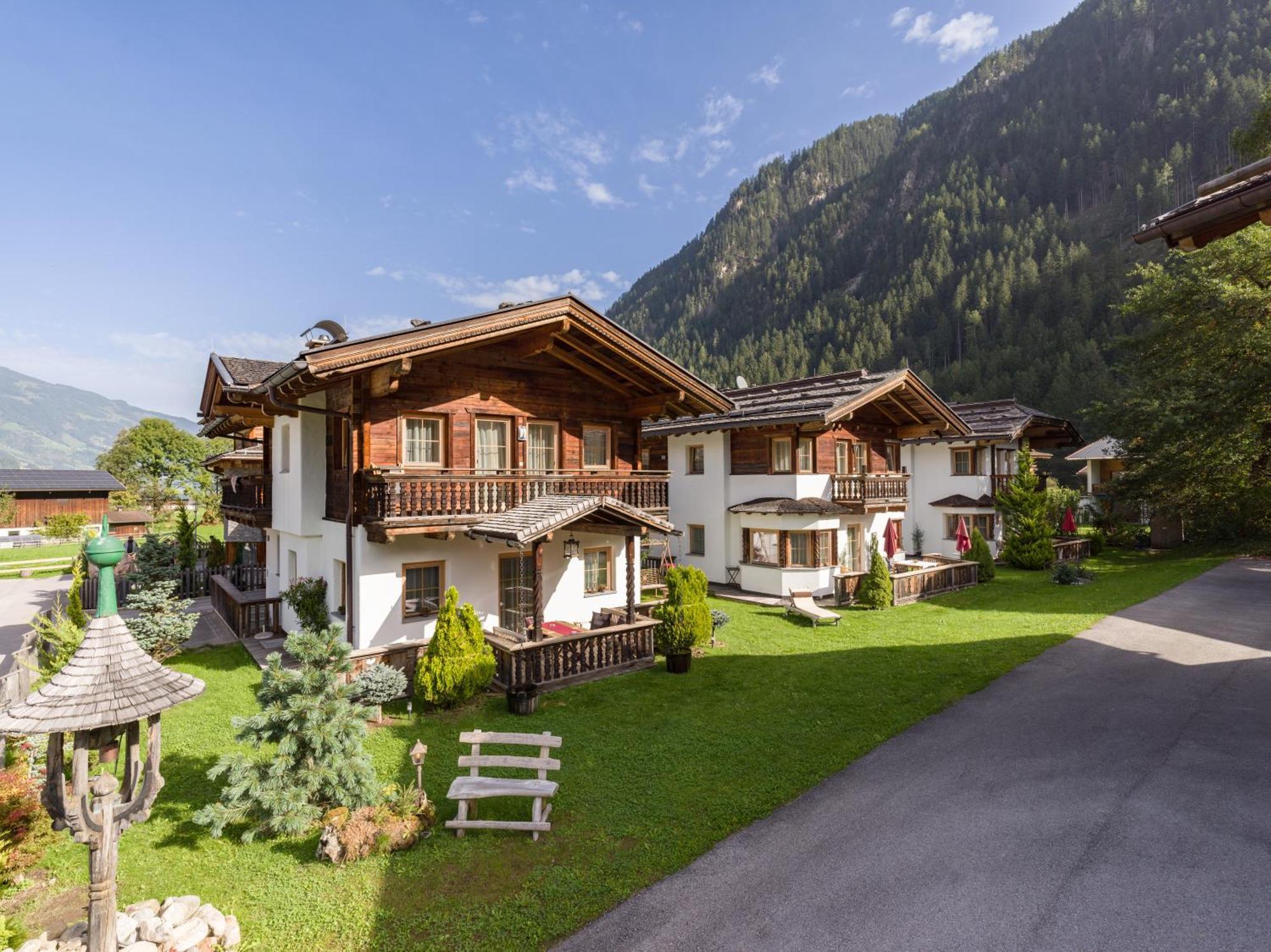 S'Doerfl Chalets Mayrhofen Buitenkant foto