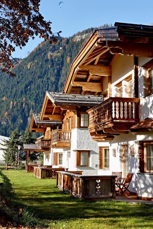 S'Doerfl Chalets Mayrhofen Buitenkant foto