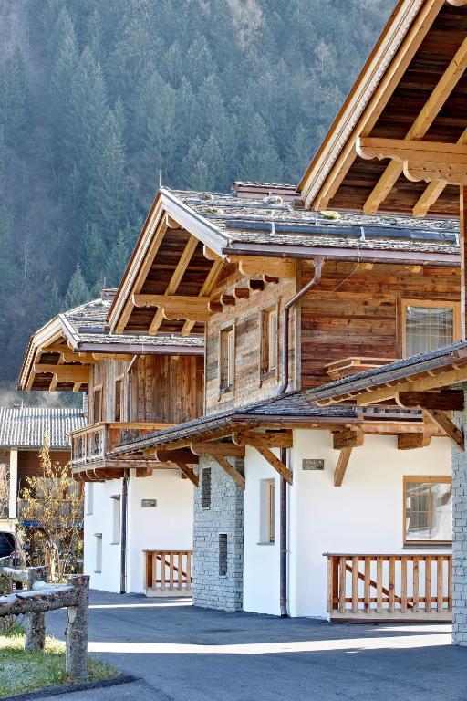 S'Doerfl Chalets Mayrhofen Buitenkant foto